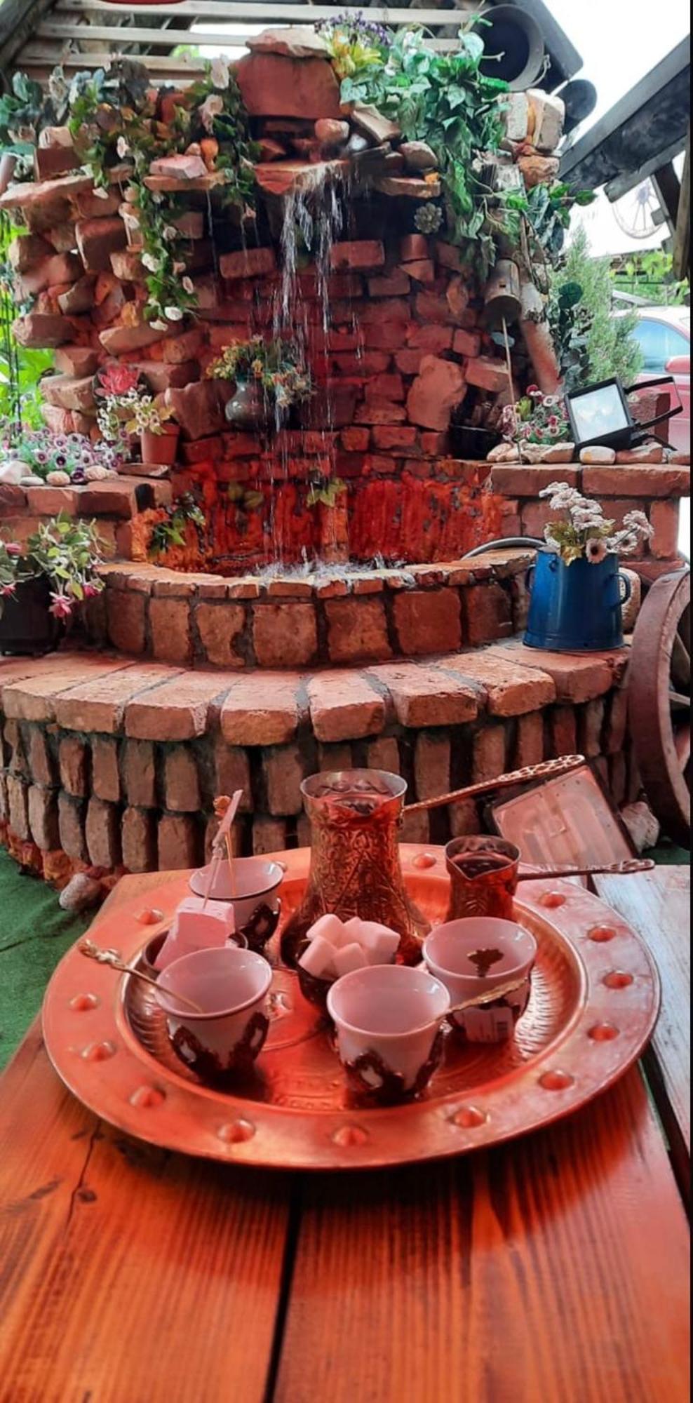 Couette-café Stari Tocak Sarajevo *